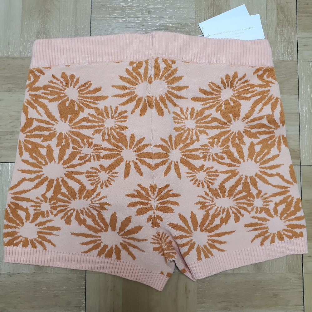 LSpace Plumeria Shorts - Picture 2 of 9